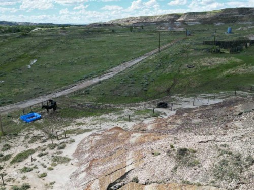 Highway 10 East, Drumheller, AB 
