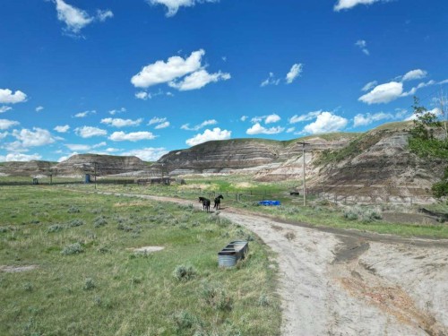 Highway 10 East, Drumheller, AB 
