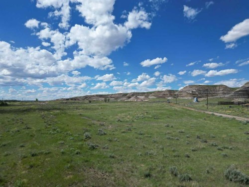 Highway 10 East, Drumheller, AB 