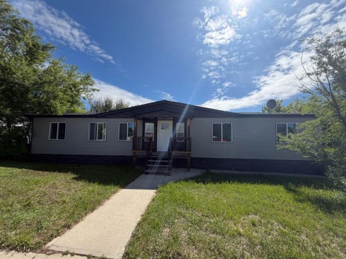 423 Bruce Avenue, Carbon, AB 