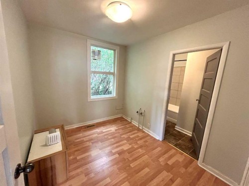 517 Iris Street, Rosemary, AB 