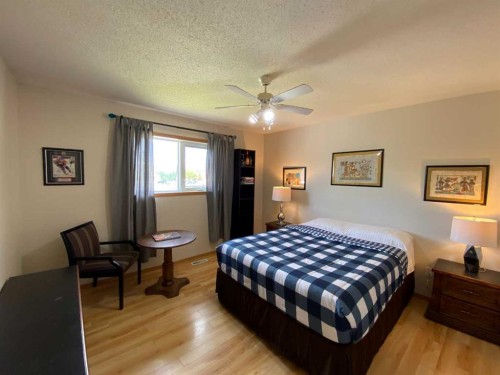52 Upland Drive West, Brooks, AB 