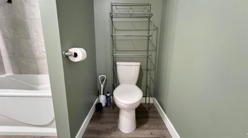 210 1St Ave West, Delia, AB 