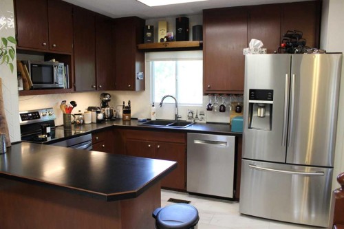 31 Spruce Avenue West, Brooks, AB 