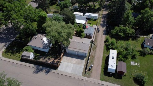 31 Spruce Avenue West, Brooks, AB 