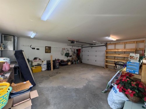 415 8 Street East, Drumheller, AB 