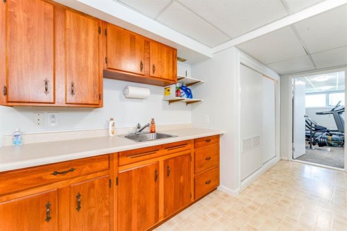 551 Riverside Drive West, Drumheller, AB 