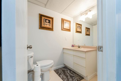 551 Riverside Drive West, Drumheller, AB 