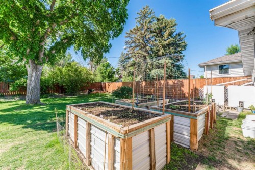551 Riverside Drive West, Drumheller, AB 