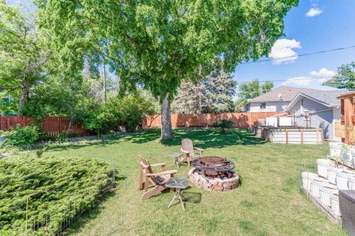 551 Riverside Drive West, Drumheller, AB 