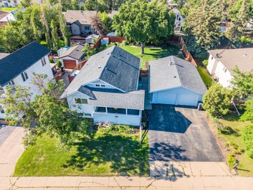 551 Riverside Drive West, Drumheller, AB 