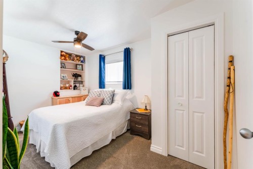 551 Riverside Drive West, Drumheller, AB 