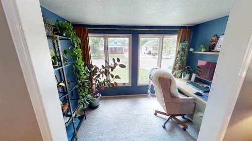 312 3 Street West, Brooks, AB 