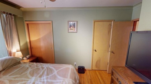 312 3 Street West, Brooks, AB 