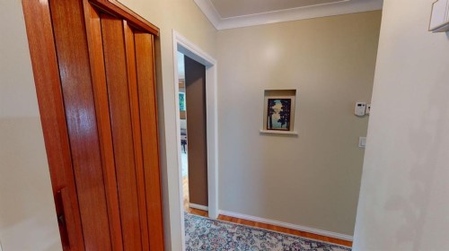 312 3 Street West, Brooks, AB 