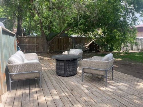 312 3 Street West, Brooks, AB 