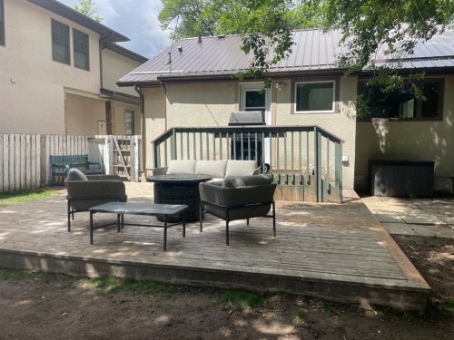 312 3 Street West, Brooks, AB 
