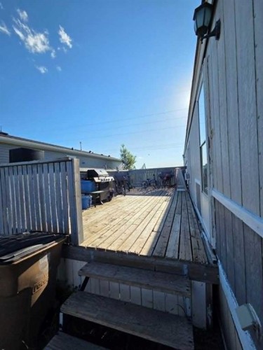 39 Maple Drive, Brooks, AB 