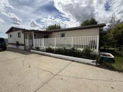 403 1 Avenue WESTHanna, AB T0J 1P0