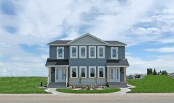 412A Meadowbrook Drive EASTBrooks, AB T1R 1N7