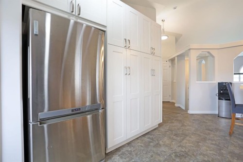 23 Upland Place, Brooks, AB 