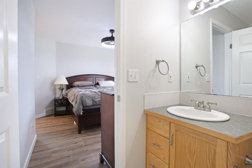 23 Upland Place, Brooks, AB 