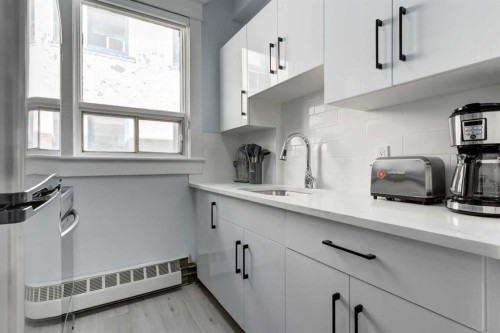 215 15 Avenue Se, Calgary, AB 