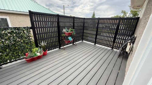 307 4 Avenue West, Hanna, AB 