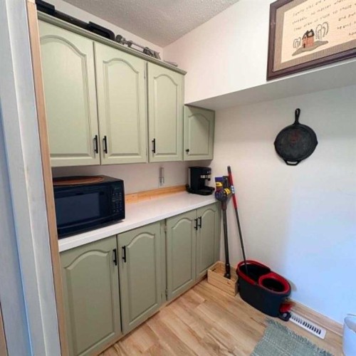 5018 Alexander Avenue, Coronation, AB 