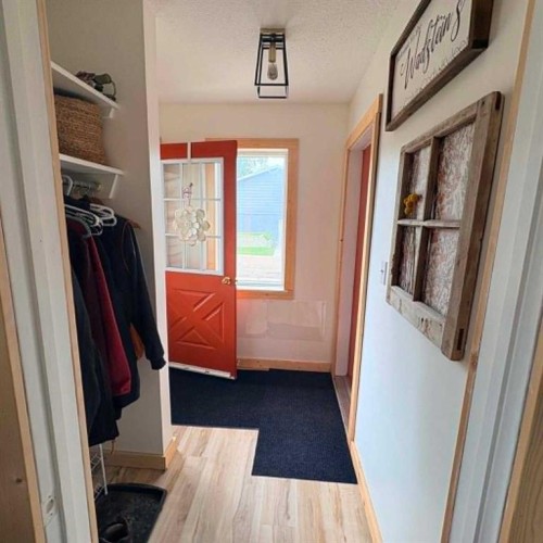 5018 Alexander Avenue, Coronation, AB 
