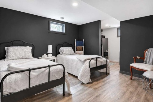 27 Laurel Place West, Brooks, AB 