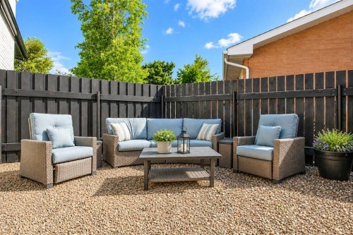 27 Laurel Place West, Brooks, AB 