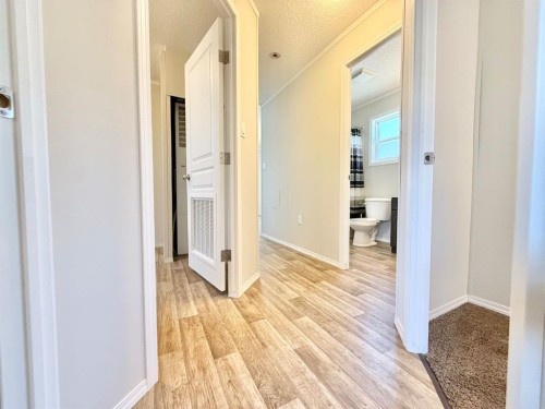 144 Birch Street West, Brooks, AB 