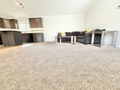 144 Birch Street West, Brooks, AB 