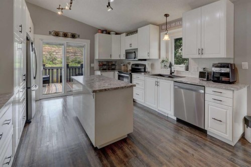 4 Willow Point, Drumheller, AB 