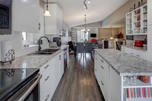4 Willow Point, Drumheller, AB 