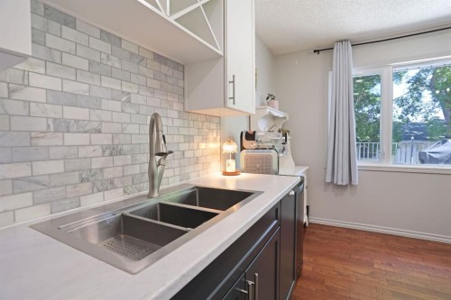 52 Marshall Drive West, Brooks, AB 