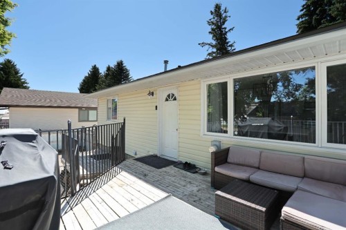 52 Marshall Drive West, Brooks, AB 
