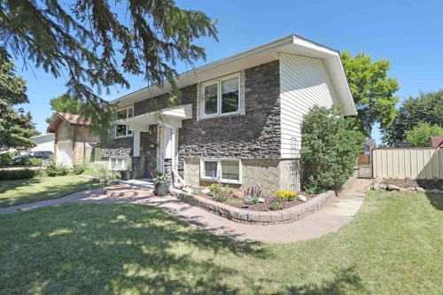 52 Marshall Drive West, Brooks, AB 