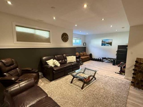 148 10 Avenue Se, Drumheller, AB 