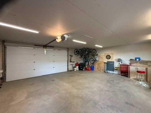 148 10 Avenue Se, Drumheller, AB 
