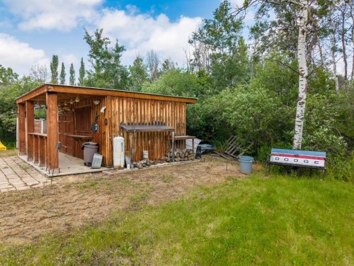 14 Irmas Way, White Sands, AB 