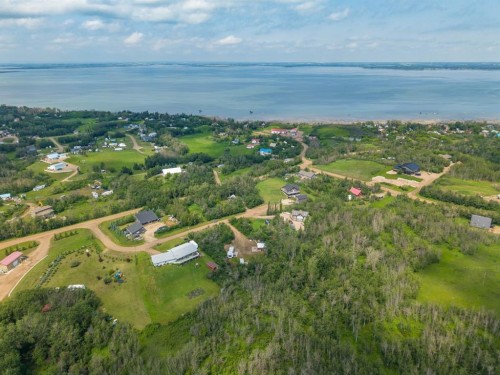 14 Irmas Way, White Sands, AB 