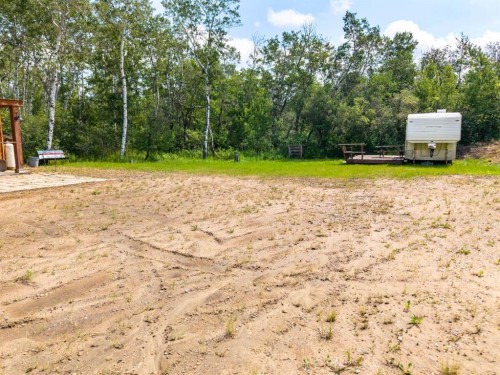 14 Irmas Way, White Sands, AB 