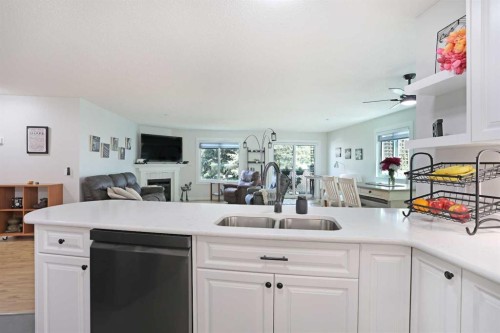 204-680 Cassils Road West, Brooks, AB 