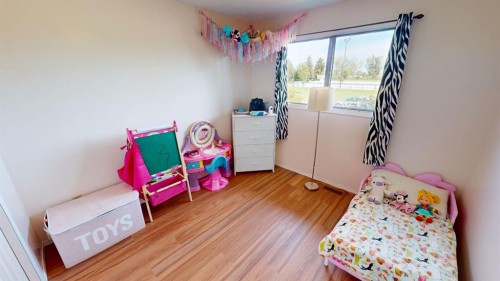 99 Spruce Avenue, Brooks, AB 