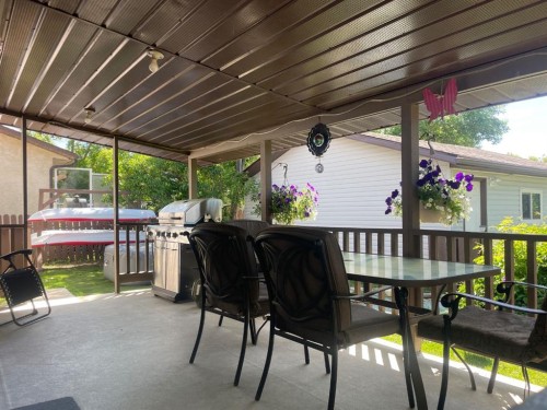 99 Spruce Avenue, Brooks, AB 