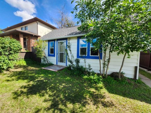 655 3 Avenue West, Drumheller, AB 