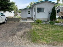 56 Greenbrook Village EASTBrooks, AB T1R 0R7