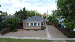 304 5 Avenue EAST Hanna, AB T0J 1P0